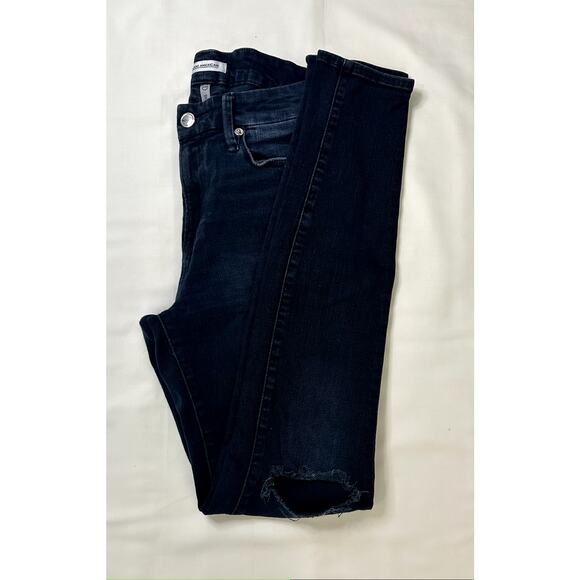 Good American women's High Rise Indigo Lightly Distressed Skinny Jean - Picture 2 of 4